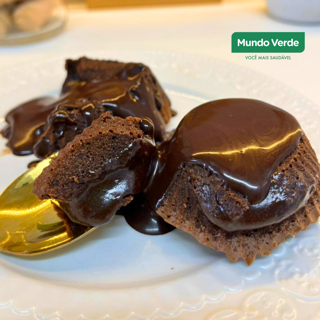 Petit Gateau Proteico: sobremesa deliciosa e saudável feita na air fryer