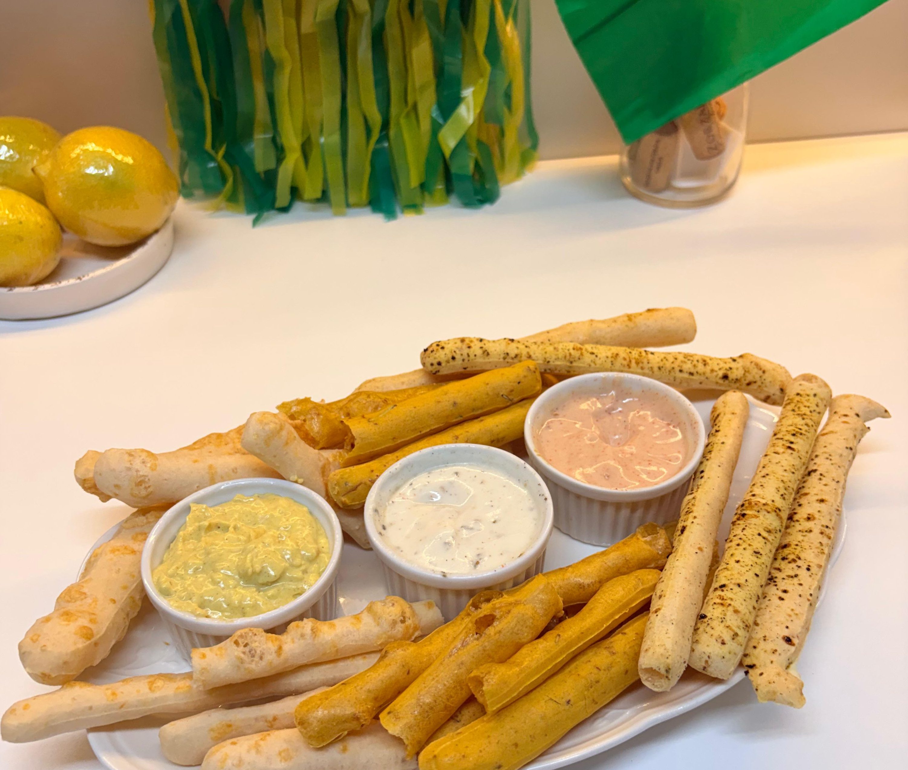 Receitas para torcer pelo Brasil: 3 molhos saudáveis para compartilhar nos dias de jogo