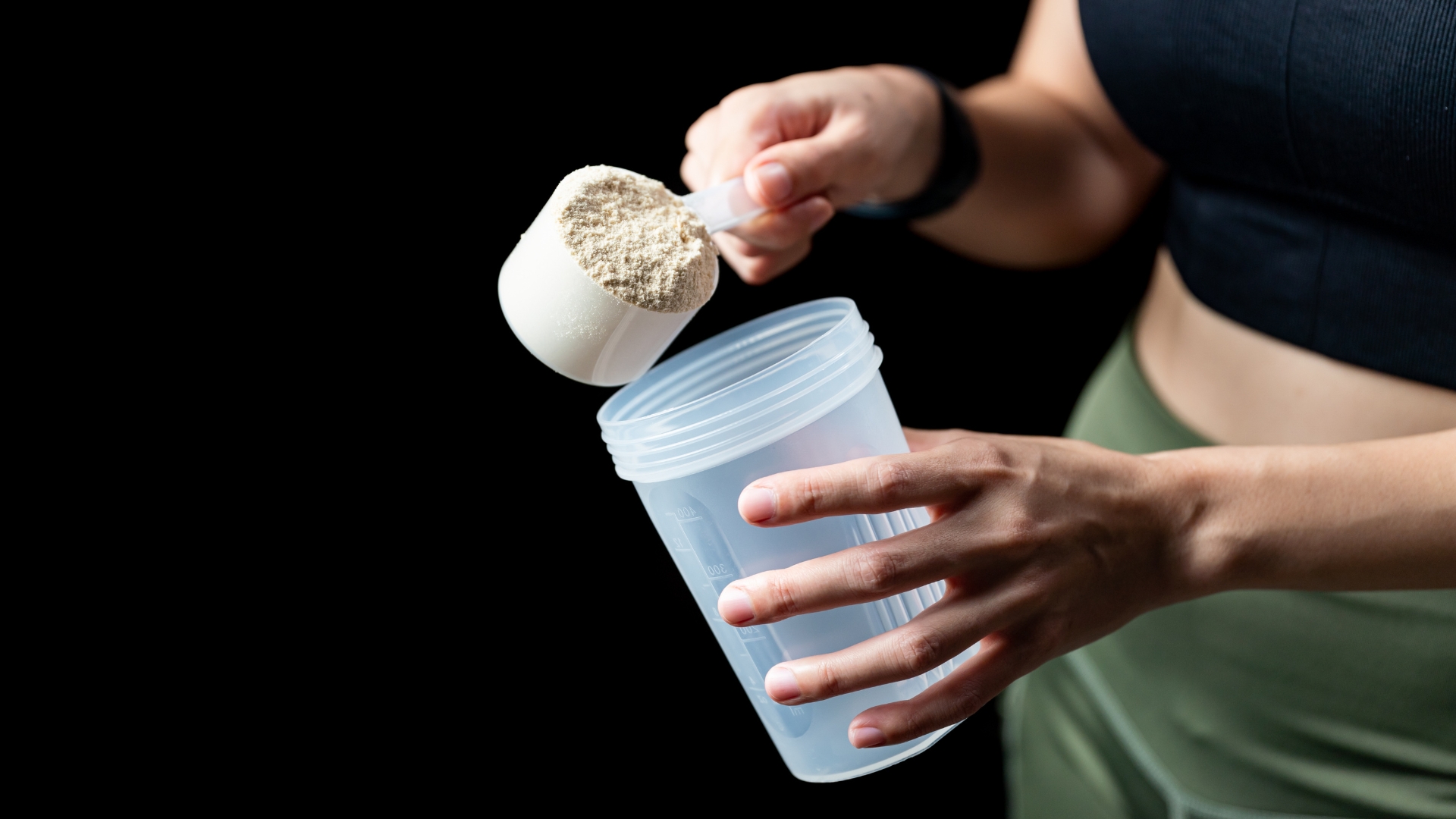 Whey protein pós-treino: benefícios e como incluir na rotina