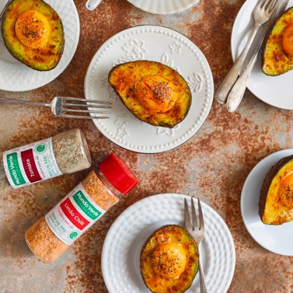 Avocado Assado com Ovo Temperado