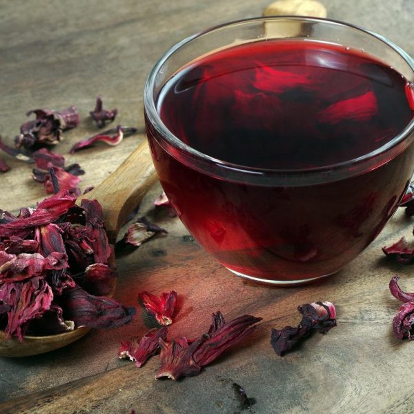 Chá de hibiscos além do emagrecimento