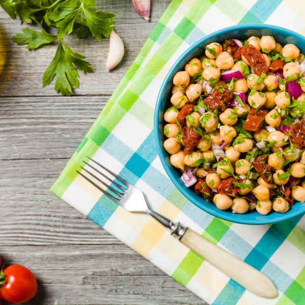 salpicão de grão de bico